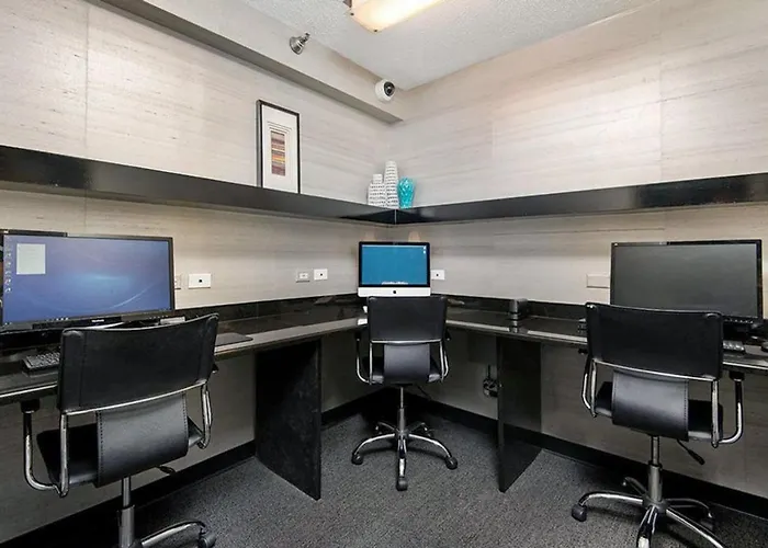 River N 1br W Gym Wd Nr Magnificent Mile Chi-54 Chicago